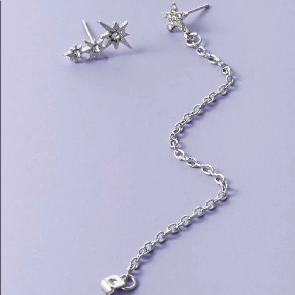 • Addy • Star Chain Earring + Stud - Picture 2 of 4